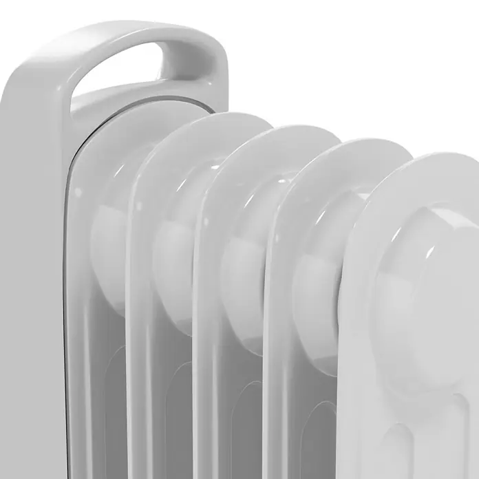 Voltomat HEATING Ölradiator Mini - 600 W, Raumgröße bis ca. 6 m², Weiß - Nahaufnahme eines weißen Ölradiators, der Wärme für den Raum spendet.