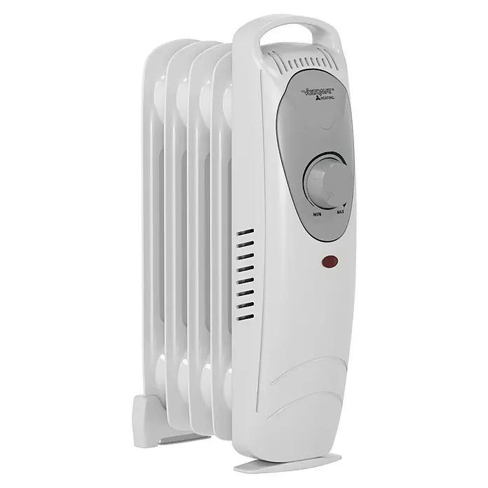 Voltomat HEATING Ölradiator Mini - 600 W, Raumgröße bis ca. 6 m², Weiß - Nahaufnahme eines weißen VOLTOMAT Heizkörpers mit mehreren Lamellen, Temperaturregler und Betriebsanzeige.