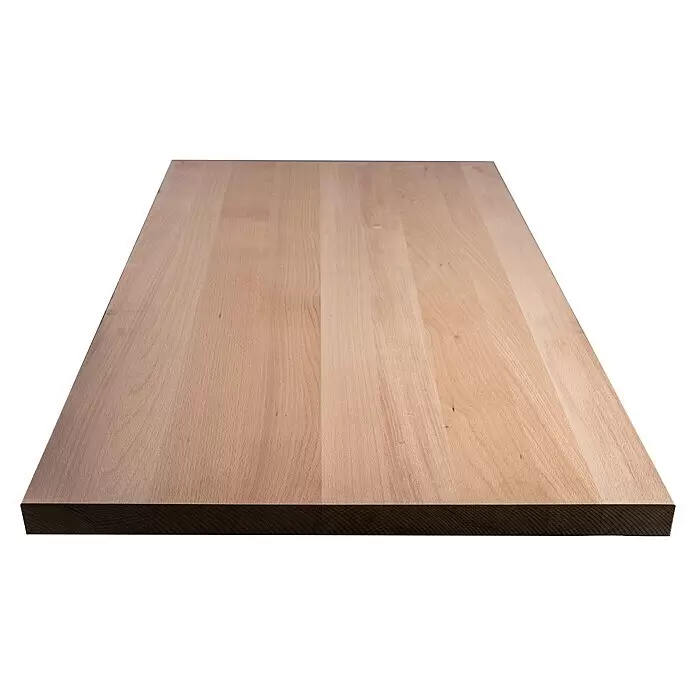 Leimholzplatte Treppenstufe - Buche, Qualitätsstufe Leimholzplatte: A/B, 1.100 x 650 x 40 mm - Schrägansicht einer hellen Holzplatte mit dunkler Seitenkante.