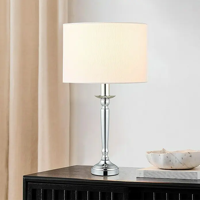 Home Sweet Home Lampenfuß Baroc - 60 W, Farbe: Chrom, Höhe: 28,5 cm - Elegante Chrom-Tischleuchte mit cremefarbenem Lampenschirm. Ideal für Wohnzimmer oder Schlafzimmer, um eine warme und stilvolle Atmosphäre zu schaffen.