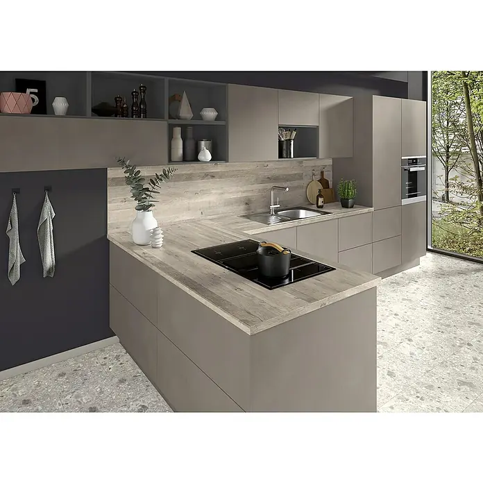 CUCINE Küchenarbeitsplatte nach Maß - Vintage Eiche, Stärke: 3,8 cm, Breite: 63,5 cm - Helle Küche mit Kochinsel und Arbeitsplatte in Holzoptik. Elegantes Design mit modernen Geräten und viel Stauraum für eine praktische Nutzung.