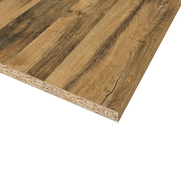 CUCINE Küchenarbeitsplatte nach Maß - Plankeneiche, Stärke: 3,8 cm, Breite: 63,5 cm - Detailaufnahme einer Spanplatte mit Holzmaserung und sichtbarer Struktur, ideal für Möbelbau und Innenausbau.