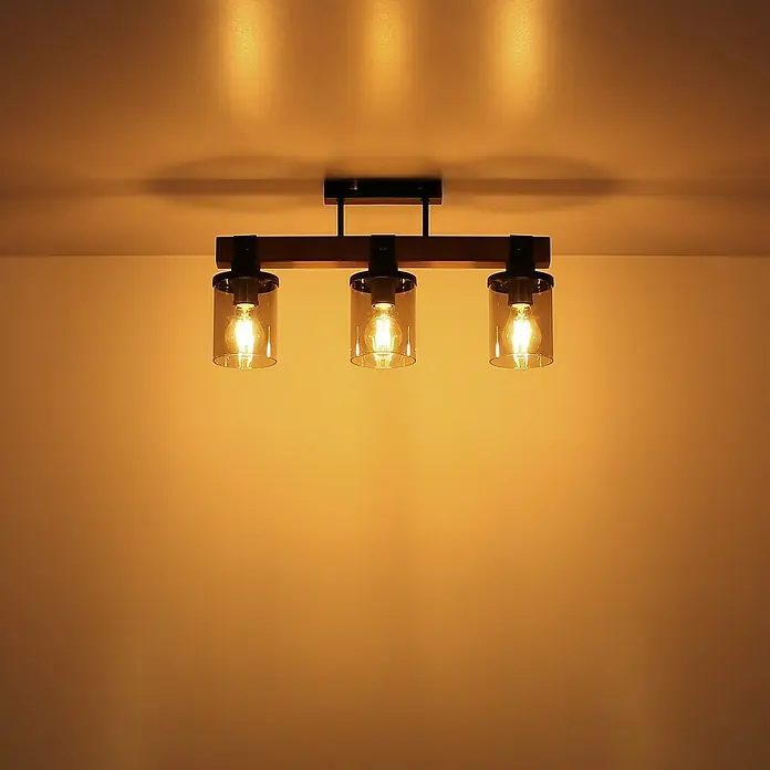 Globo Wandleuchte Lila - 60 W, Durchmesser: 100 mm, E27 - Eine moderne Deckenleuchte mit drei Lampen und klaren Glasschirmen, ideal für stilvolle Innenräume.