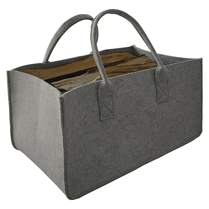 Lienbacher Ofenzubehör-Set - 5 -tlg., Geeignet für: Kaminöfen - Graue Filztasche für Kaminholz mit zwei Henkeln, gefüllt mit Holzscheiten. Praktisch für den Transport von Holz.