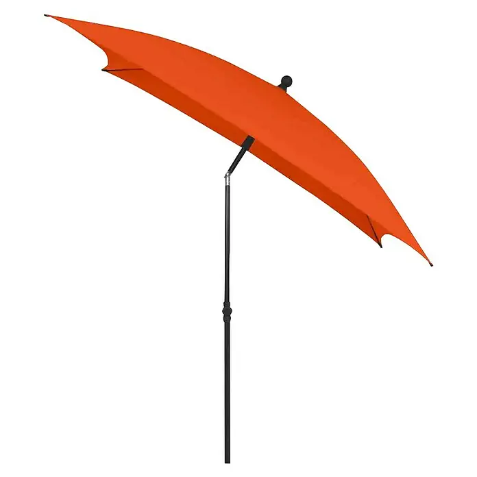 Siena Garden Marktschirm City Push - Terracotta, Bespannungsmaß (L x B): 180 x 180 cm - Eine moderne, orangefarbene Sonnenschirm präsentiert, die Schatten spendet und gleichzeitig stilvoll im Freien wirkt.