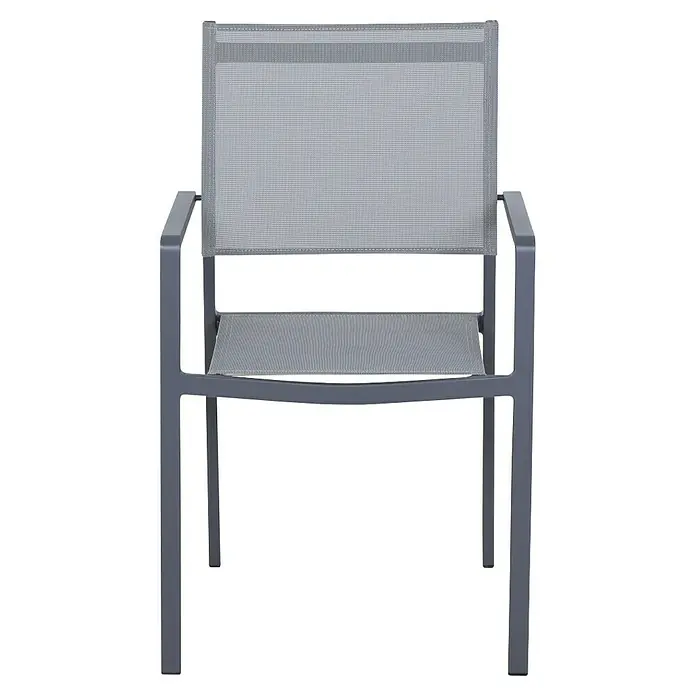 Siena Garden Stapelsessel Leeds - Ranotex-Gewebe, Stapelbar, Anthrazit, B x T x H: 58 x 54 x 88 cm - Nahaufnahme eines modernen grauen Outdoor-Stuhls mit Netzbespannung. Der Stuhl hat ein minimalistisches Design und ist ideal für den Garten.