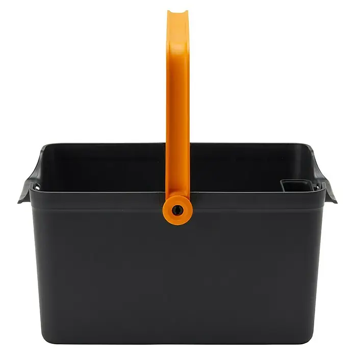 Fiskars Garten-Aufbewahrungsbox für Pflanzgeräte - L x B x H: 35,3 cm x 31,1 mm x 17,4 cm, Kunststoff - Schwarzer Werkzeugträger mit orangem Griff, ideal für die Aufbewahrung und den Transport von Werkzeugen. Praktisch und robust für den täglichen Einsatz.
