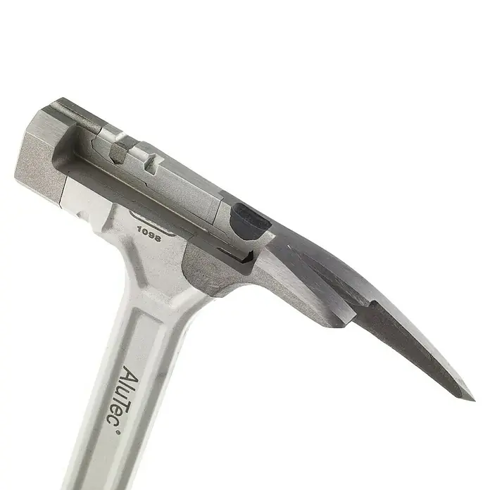 Picard Latthammer AluTec® - Gewicht Kopf: 750 g, Aluminium - Nahaufnahme eines AluTec-Hammers, der seine robuste Bauweise und sein präzises Design für anspruchsvolle Aufgaben hervorhebt.