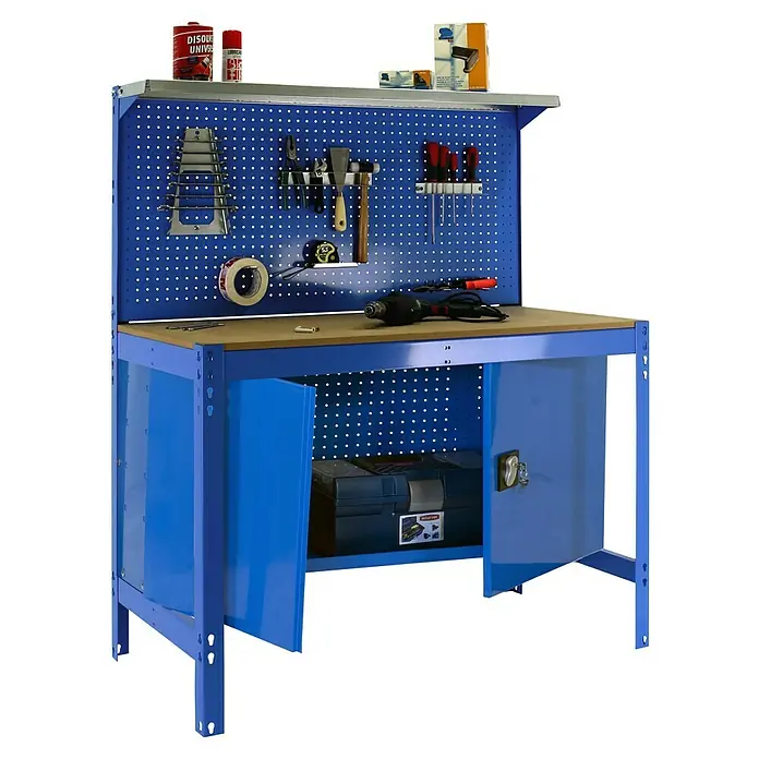 Simonrack Simonwork Werkbank BT-3 Cabinet 1200 - L x B: 61 x 121 cm, Arbeitshöhe: 144,5 cm, Belastbarkeit: 750 kg, Blau - Blaue Werkbank mit Werkzeugen und Stauraum. Ideal für Heimwerker und Profis, bietet Ordnung und Funktionalität in der Werkstatt.