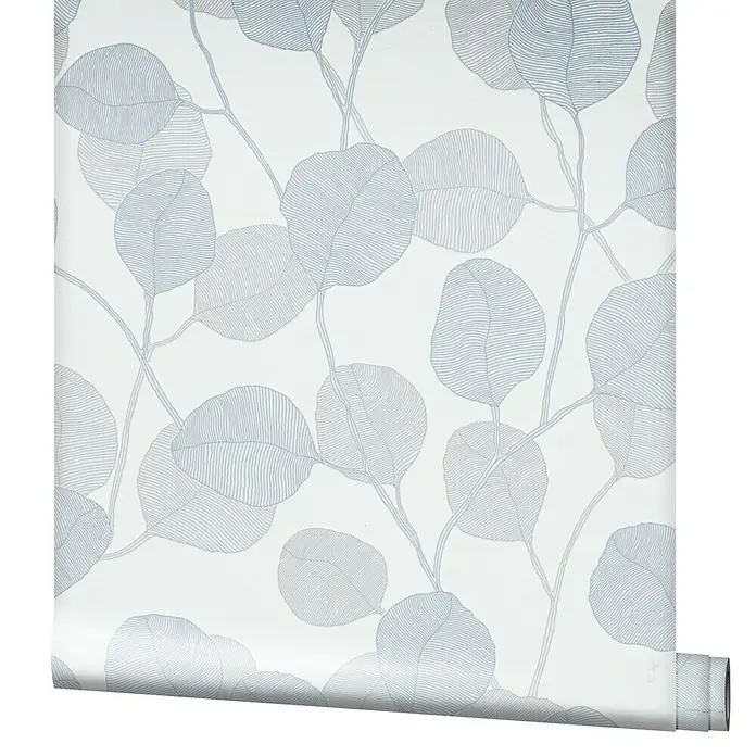 Marburg GZSZ Vliestapete Blätterranke - Weiß/Graublau, Floral, 10,05 x 0,53 m - Nahaufnahme einer Rolle stilvoller Tapete mit einem eleganten Blätterdesign in sanften Blautönen, ideal für moderne Innenräume.