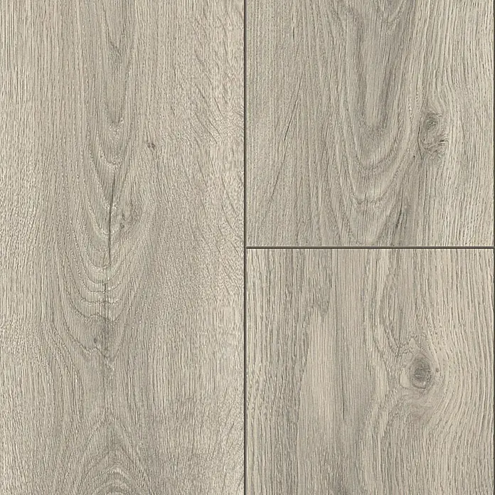 Krono Original Laminat Atlantic 8 - Silverdale Oak, Landhausdiele, 1.285 x 192 x 8 mm - Nahaufnahme von hellem Laminatboden mit realistischer Holzstruktur und dunklen Fugen, ideal für moderne Innenräume.