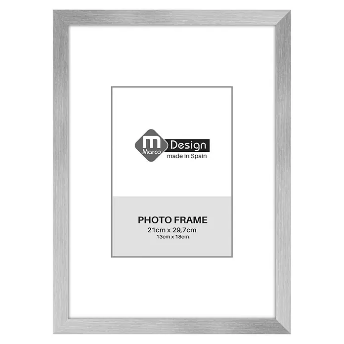 Marco de fotos Dalia - DIN A4, 21 x 29,7 cm, Plateado, Vidrio - Marco de fotos plateado de Marco Design, ideal para exhibir fotos en tamaños estándar. Diseño elegante para cualquier pared.