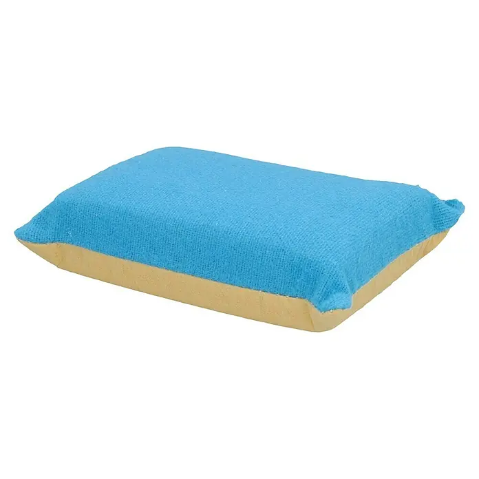 Nigrin Antibeschlagschwamm - 2-seitig - Nahaufnahme eines blauen Polierpads mit beiger Unterseite, ideal für Autopflege und Detailarbeiten.