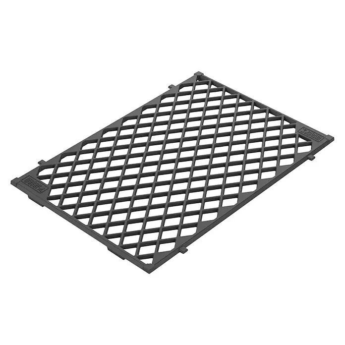 Weber Grilleinsatz Sear-Grate - Passend für: Weber Gasgrills Genesis II - Ein schwarzer, rechteckiger Weber Grillrost mit diagonalem Gittermuster. Ideal für perfekte Grillergebnisse und einfache Reinigung.
