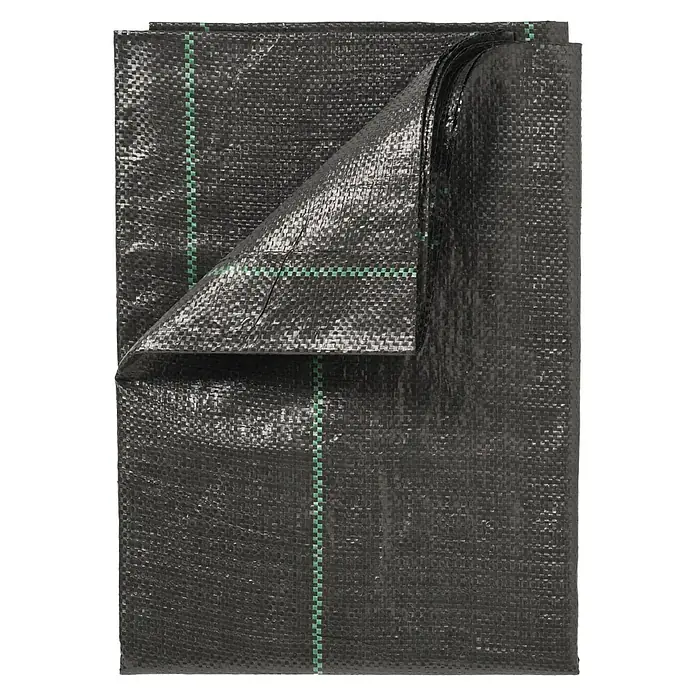 Nature Unkrautvlies - L x B: 5 x 2 m - Nahaufnahme einer schwarzen Unkrautfolie mit grünen Markierungen, teilweise aufgerollt, ideal für den Gartenbau.