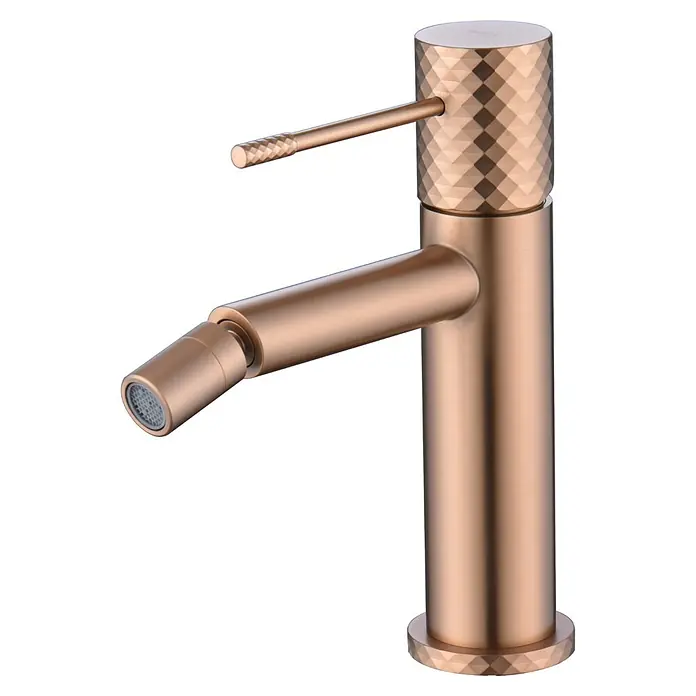 Imex Génova Grifo monomando de bidé - Oro rosa - Grifo de bidé en oro rosa con manija y caño texturizados para diseños de baño modernos.