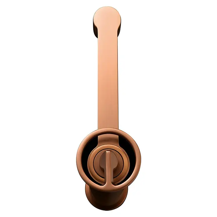 Imex Olimpo Grifo de lavabo alto - Oro rosa - Detalle de un elegante medidor de bar en tono cobre, mostrando un diseño elegante para la preparación precisa de cócteles.