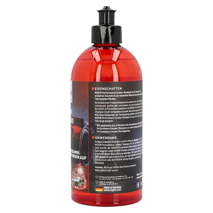Nigrin Performance Auto-Shampoo Ceramic - 500 ml - NIGRIN Performance Ceramic Shampoo: Spezialkonzentrat für die manuelle Wäsche, das Keramikversiegelungen auf Fahrzeugoberflächen verstärkt.