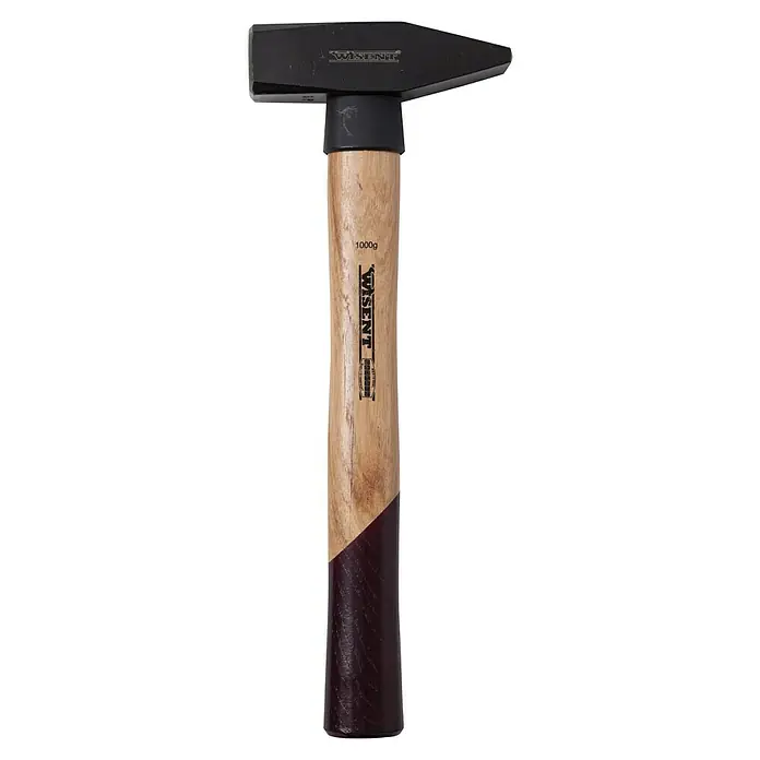 Wisent Schlosserhammer - 1.000 g, Holz Hickory - Nahaufnahme eines 1000g schweren Schlosserhammers der Marke WISENT mit Holzgriff und schwarzem Kopf.
