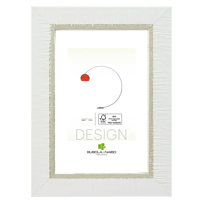 Bubola & Naibo Marco de fotos Design - 21 x 29,7 cm, Blanco/Plateado, Madera - Un marco de fotos blanco con una superficie texturizada, ideal para exhibir fotos u obras de arte con estilo.