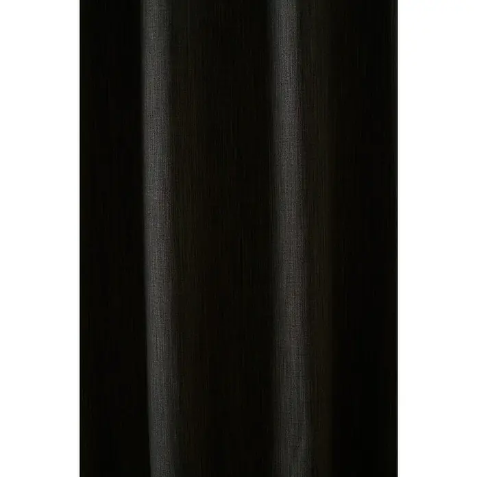 Cortina con ollaos Linoso Blackout - An x Al: 140 x 260 cm, Gris, Materiales naturales - Un primer plano de una cortina oscura y pesada con una textura sutil, que crea una luz elegante y suave.