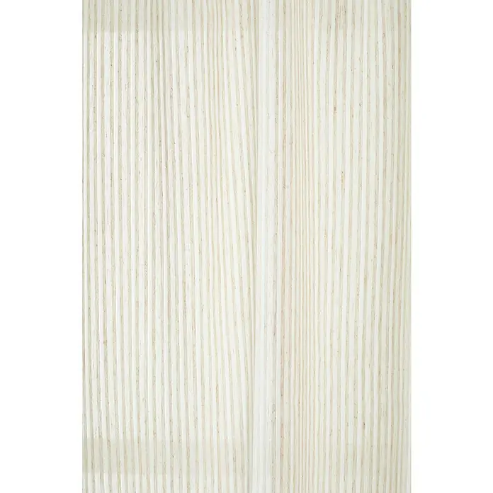 Visillo para ventana Raya calada - An x Al: 140 x 250 cm, 100% poliéster, Beige - Primer plano de un elegante revestimiento de madera clara con finas líneas verticales, ideal para diseños de interiores modernos.