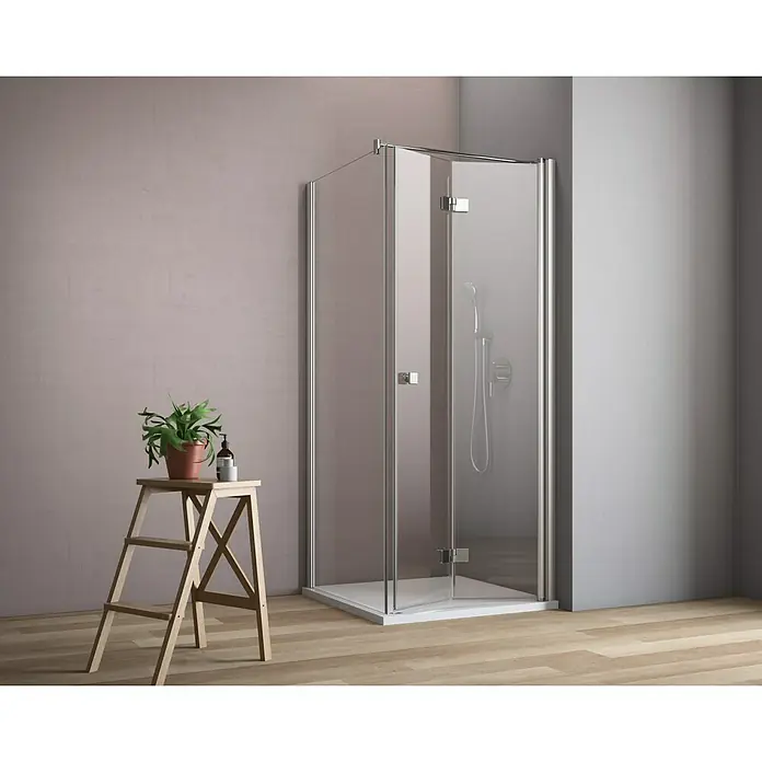 GEO Hit Eckdusche B-F400 - 80 x 80 x 202,2 cm, Unbeschichtet, Silber, Glasstärke: 6 mm, DIN Anschlag: Rechts - Aufnahme einer modernen Duschkabine mit klaren Glaswänden und Chromrahmen, die ein elegantes und zeitgemäßes Badezimmerdesign zeigt.