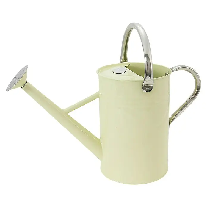 Kent & Stowe Gießkanne - Creme, 4,5 l - Helle Gießkanne mit silbernem Griff und Ausgießer, perfekt für die Gartenarbeit. Praktisches und stilvolles Design.
