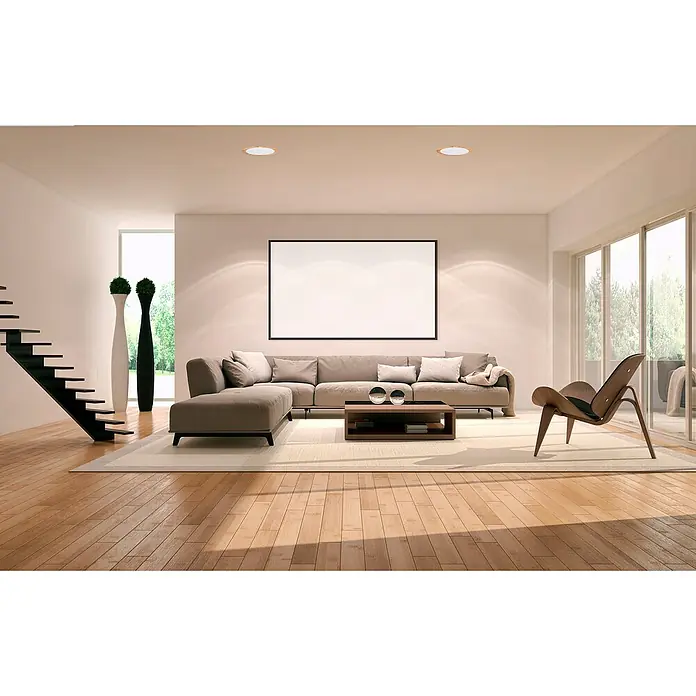 Alverlamp Downlight empotrable LED redondo Nordic - 12 W, Madera, Ø x Al: 16,5 cm x 15 mm, Blanco Neutro - Luminoso salón con sofá beige, silla de madera, mesa baja y decoración minimalista para un ambiente moderno y acogedor.