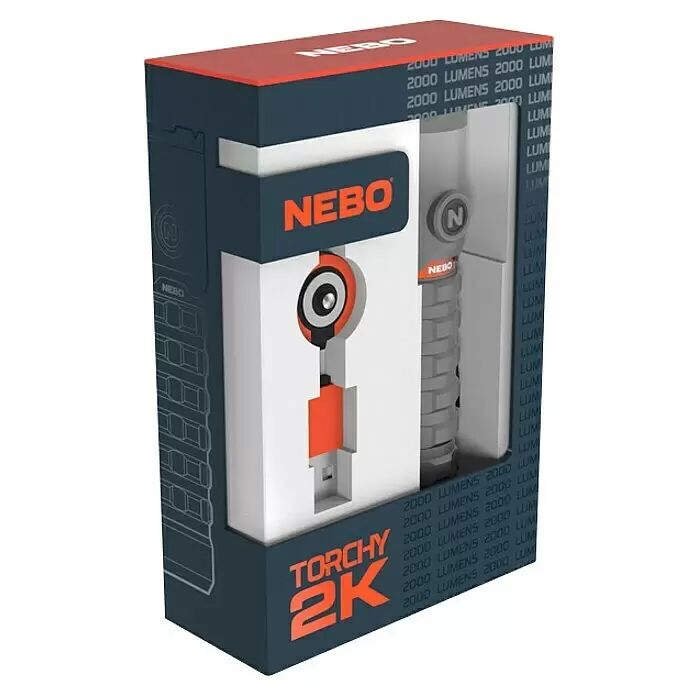 Nebo Tools Linterna Torchy 2K - 2.000 lm - Linterna Nebo Torchy 2K, gris con detalles naranjas, visible en su embalaje azul oscuro y naranja.