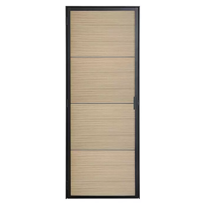 Kit atelier Drehtür Loft Holz District - 880 x 2.005 mm, Links - Moderne Tür mit schwarzem Rahmen und vier hellen Holzmaserung-Paneelen.