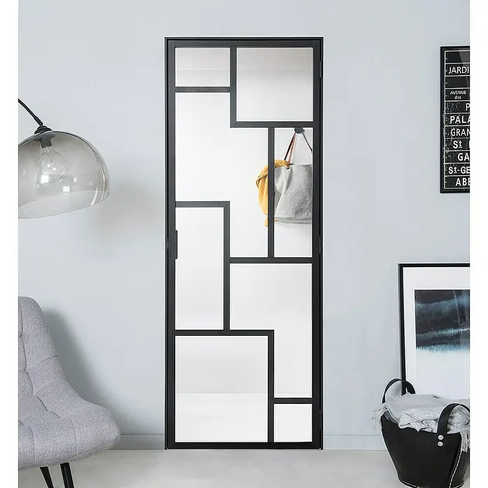 Kit atelier Drehtür Loft Architekt - 880 x 2.005 mm, Rechts, Einscheibensicherheitsglas (ESG) - Elegante Innentür mit modernem, geometrischem Design. Die Tür ist schwarz umrandet und hat verschiedene Glaspaneele, die ein stilvolles Ambiente schaffen.