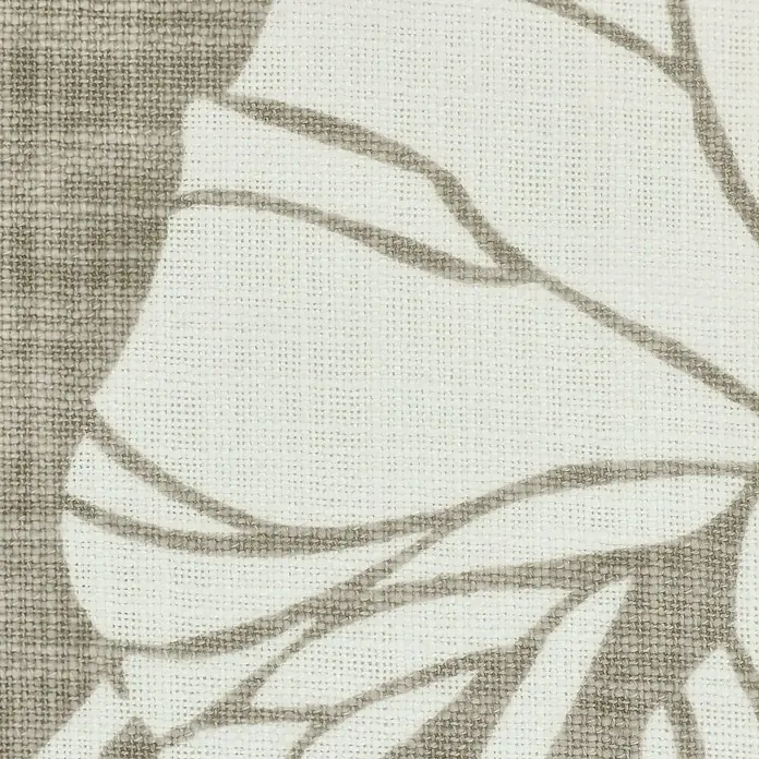 Kissen Jorg - Pumice Stone, 45 x 45 cm, 100 % Baumwolle - Nahaufnahme eines Stoffmusters mit floralem Design in Grau- und Weißtönen, ideal für Dekorationen.