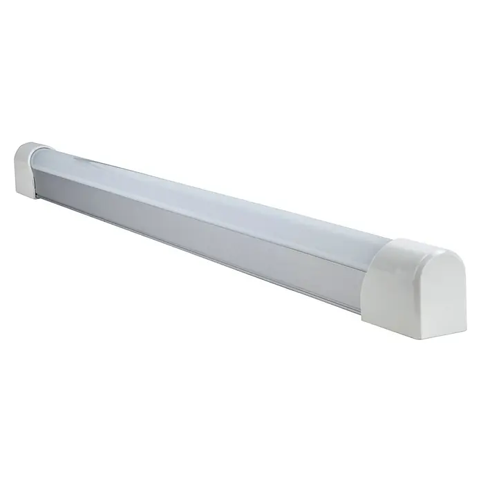 E2 elektro LED-Lichtleiste Base - L x B x H: 600 x 30 x 35 mm, Lichtfarbe: Neutralweiß, 1 Stk., 10 W - Nahaufnahme einer länglichen, weißen LED-Leuchte mit abgerundeten Endkappen, ideal für moderne Beleuchtungskonzepte.
