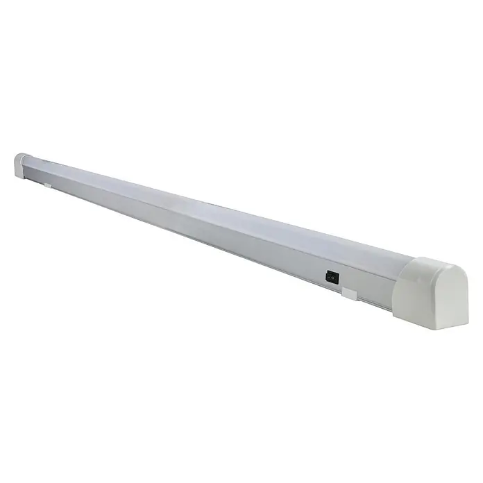 E2 elektro LED-Lichtleiste Base Switch - L x B x H: 1.200 x 30 x 42 mm, Lichtfarbe: Neutralweiß, 1 Stk., 20 W - Eine längliche, schlanke LED-Leuchte in Weiß, ideal für moderne Beleuchtungsanwendungen. Das Design ist minimalistisch gehalten.