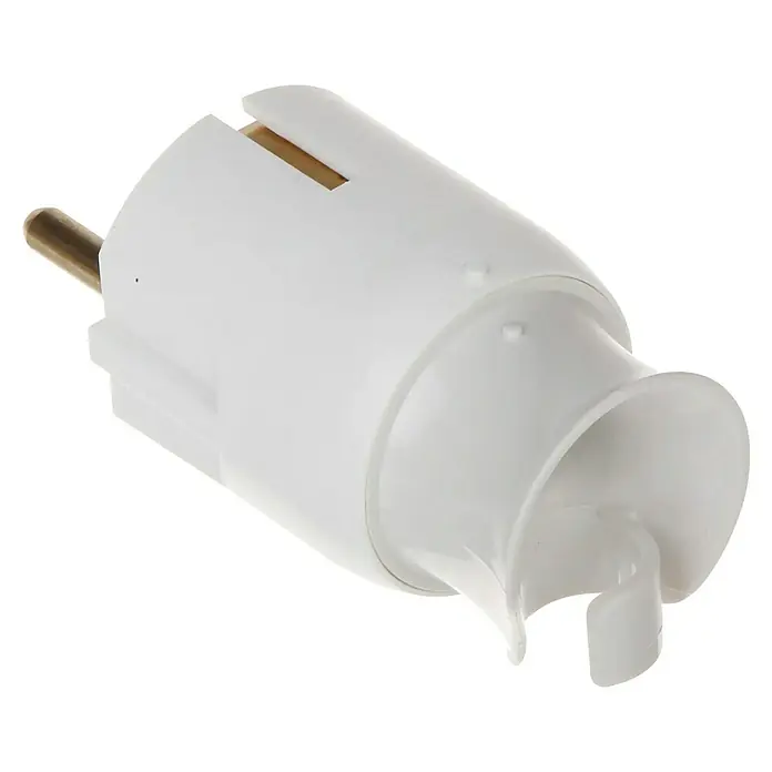 Legrand Schutzkontaktstecker - Weiß, Kunststoff, 230 V - Nahaufnahme eines weißen Eurosteckers mit Schutzkontakt, geeignet für europäische Steckdosen, isoliert auf schwarzem Hintergrund.