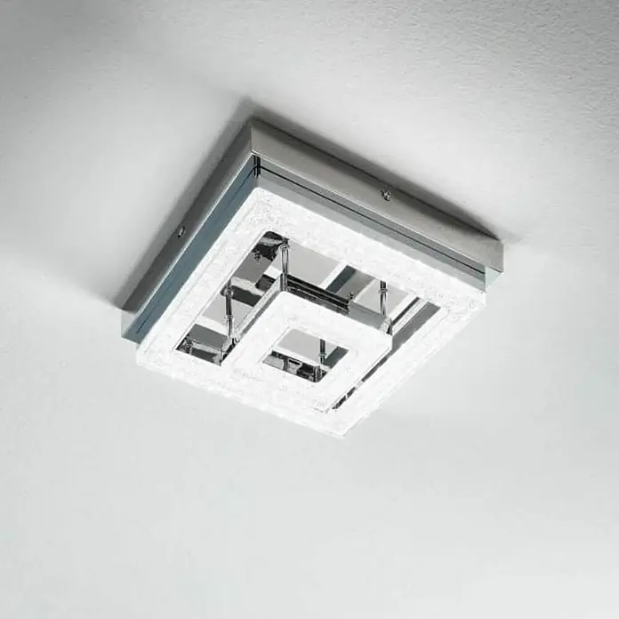Eglo Plafón LED Fradello - 12 W, L x An x Al: 26 x 26 x 8,5 cm, Cromo, Blanco cálido - Lámpara de techo cuadrada moderna con detalles cromados y brillo decorativo, ideal para interiores elegantes.