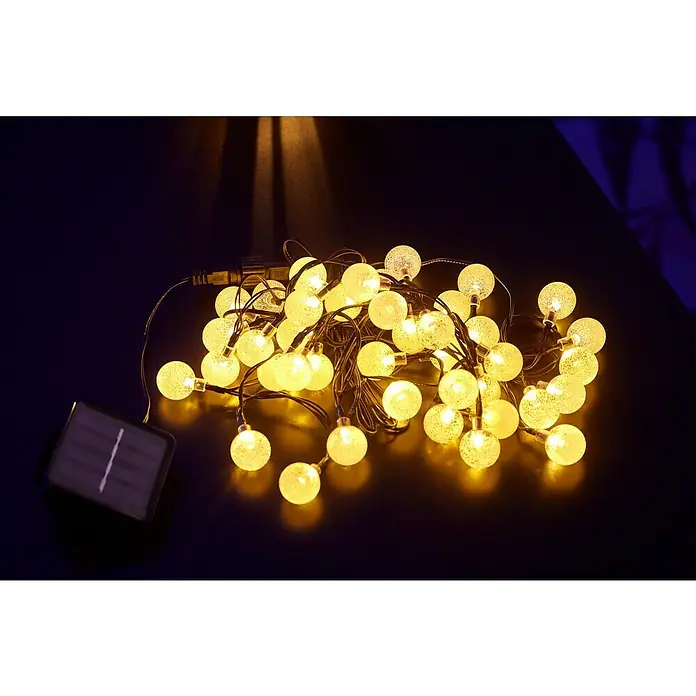 BAUHAUS LED-Solar-Lichterkette Balls - Außen, 6,9 m, Warmweiß - Lichterkette mit Kugeldesign und Solarpanel, die warmes Licht ausstrahlt. Perfekt für stimmungsvolle Beleuchtung im Garten oder auf der Terrasse.