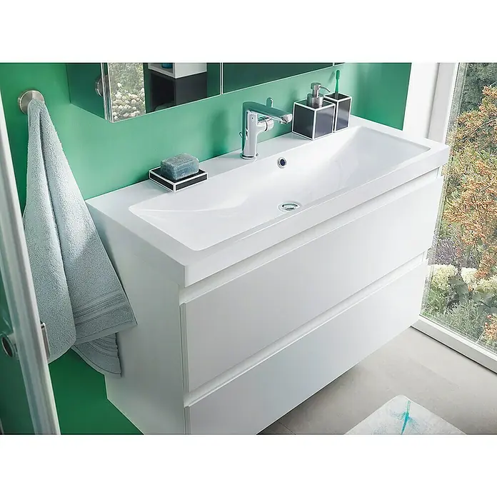 Camargue Espacio Einbauwaschbecken Olex - 100 x 40 cm, Weiß - Ein modernes Badezimmerwaschbecken mit zwei Schubladen, einer Armatur und diversen Badutensilien.