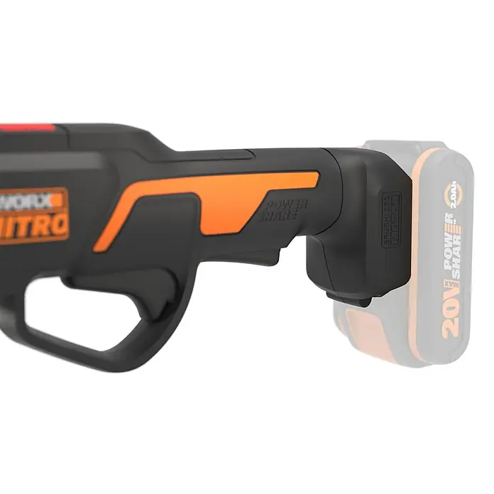Worx PowerShare 20V Akku-Astschere WG330E.9 - 20 V, Ohne Akku, Max. Aststärke: 25 mm - Nahaufnahme des Worx Nitro-Gartengeräts mit Power Share-Akku, Fokus auf das ergonomische Design und die Akkudetails.