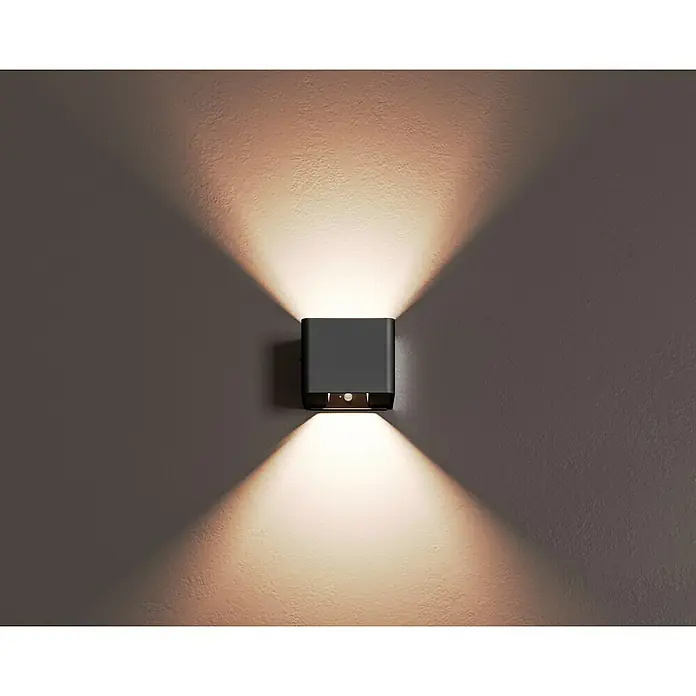 Lavida Aplique de pared con batería Lucca - L x An x Al: 10 x 10 x 8 cm, 1,2 W, Negro, Blanco cálido - Lámpara de pared de diseño moderno. Lámpara de pared cuadrada de metal que emite una luz cálida hacia arriba y hacia abajo, creando un ambiente acogedor.