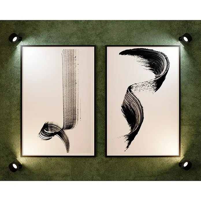Lavida Akku-Wandleuchte Novara - L x B x H: 9,25 x 7,6 x 4,5 cm, 2 W, Schwarz, Mehrfarbig, Rund - Zwei gerahmte abstrakte Kunstwerke mit schwarzen Pinselstrichen an einer grünen Wand, beleuchtet von Strahlern.