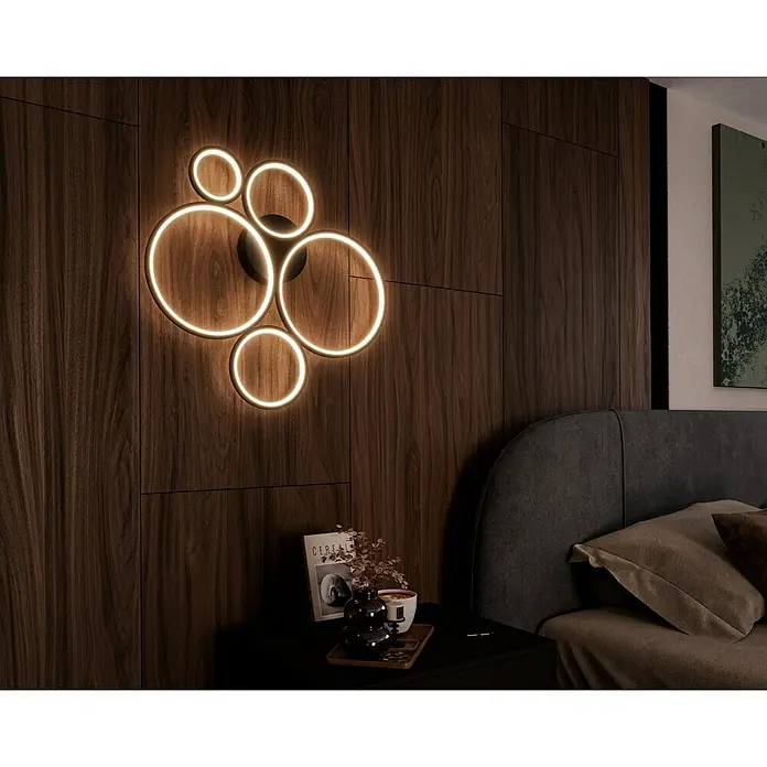 Trio Leuchten Rondo LED-Deckenleuchte - 49 W, L x B x H: 53 x 59 x 5,5 cm, Schwarz, Warmweiß - Wandleuchte mit modernem Design aus kreisförmigen LED-Elementen, die ein warmes, einladendes Licht spenden und eine elegante Atmosphäre schaffen.