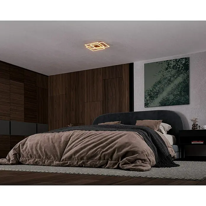 Reality Leuchten LED-Deckenleuchte Mobile - 28 W, L x B x H: 42 x 39 x 10 cm, Nickel-matt - Moderne Schlafzimmeraufnahme mit einem stilvollen, quadratischen Deckenleuchte, das warmes Licht spendet und eine angenehme Atmosphäre schafft.