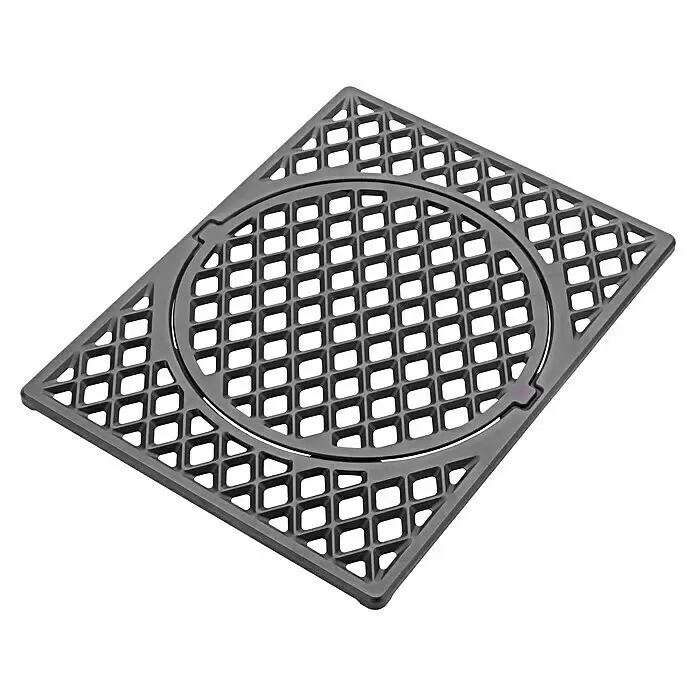 Edelheiss Gasgrill Exzellenz 1.6 - Grillfläche (B x T): 103 x 45,5 cm, 25,2 kW, Anzahl Brenner: 6 Stk. - Dunkelgrauer rechteckiger Gullyrost mit Gittermuster.