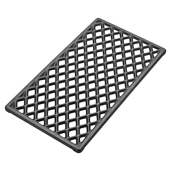 Edelheiss Gasgrill Exzellenz 1.3 - Grillfläche (B x T): 59 x 45,5 cm, 12,6 kW, Anzahl Brenner: 3 Stk. - Dunkelgraues rechteckiges Gitter mit quadratischen Perforationen, geeignet für Entwässerung.