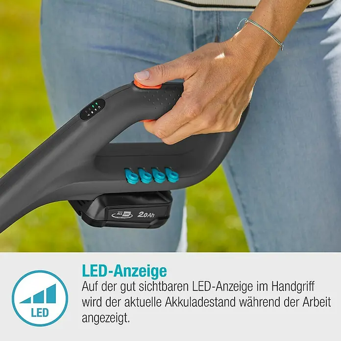 Gardena Power for All 18V Akku-Rasentrimmer - 18 V, 2 Ah, Li-Ionen, Ohne Akku, Schnittbreite Messer: 23 cm - Nahaufnahme eines GARDENA Geräts mit LED-Anzeige im Griff zur Anzeige des Akkuladestands, ideal für Gartenarbeiten.