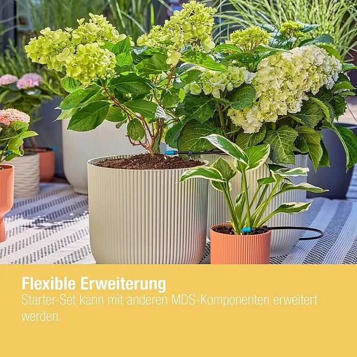 Gardena Micro-Drip Bewässerungs-Set Balkon Start-Set - Geeignet für: Bis zu 15 Topfpflanzen, Passend für: Bis zu 15 Topfpflanzen - Blumenarrangement mit praktischer Bewässerung. Das Starter-Set ist flexibel erweiterbar.