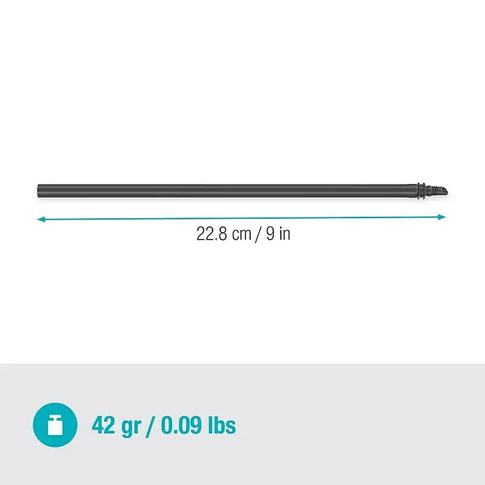 Gardena Micro-Drip Verlängerungsrohr für Sprühdosen - 5 Stk., Länge: 20 cm - Produktbild eines schwarzen Reinigungsstabes mit den Maßen 22,8 cm Länge und 42 Gramm Gewicht.
