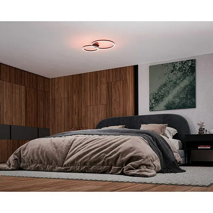 Eglo LED-Deckenleuchte PALMAVES 3 - 12 W, L x B x H: 55 x 39 x 8,9 cm, Schwarz, RGBW - Moderne Schlafzimmeransicht mit minimalistischer Deckenleuchte, die das Ambiente hervorhebt und für sanftes Licht sorgt.